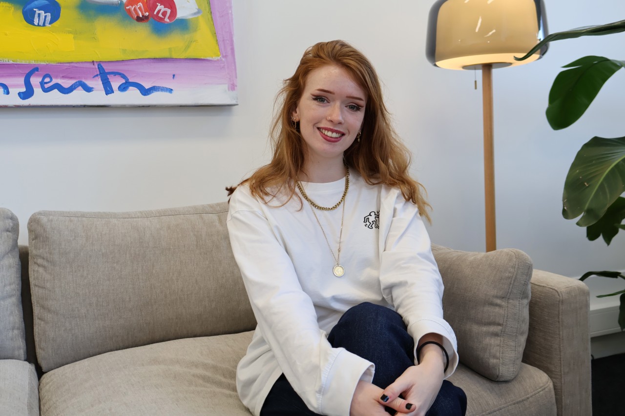 Quinne-marketeer-medigo-medewerker-aan-het-woord